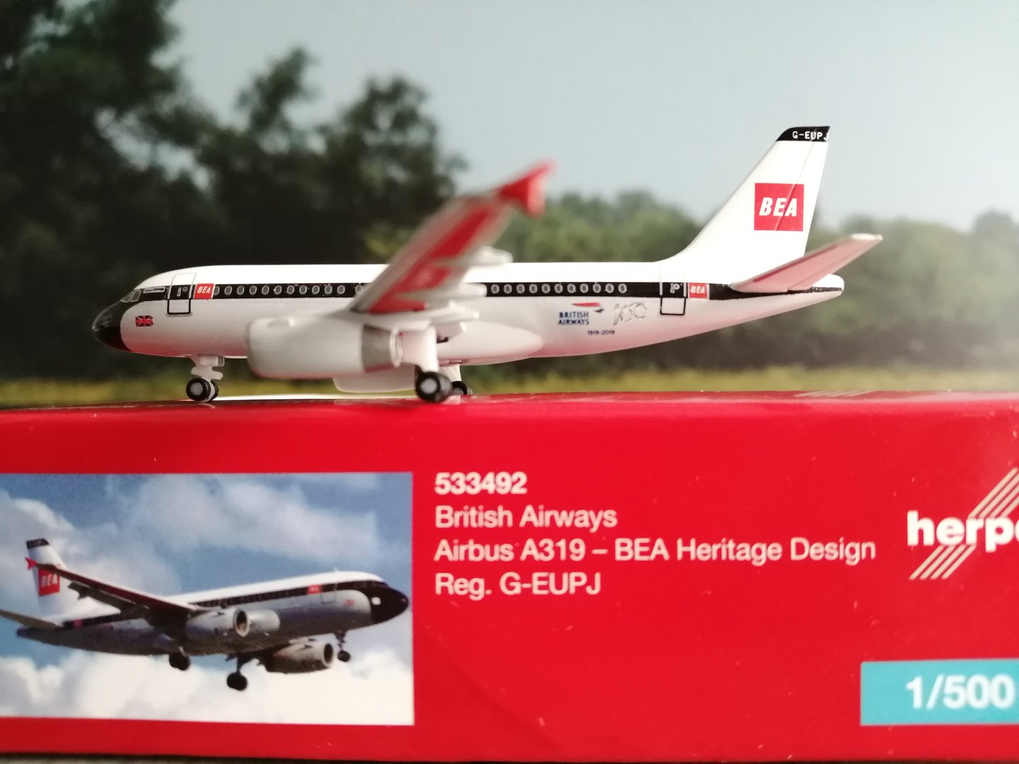 Herpa Wings 1:500 533492  British Airways Airbus A319 "100th" BEA design 