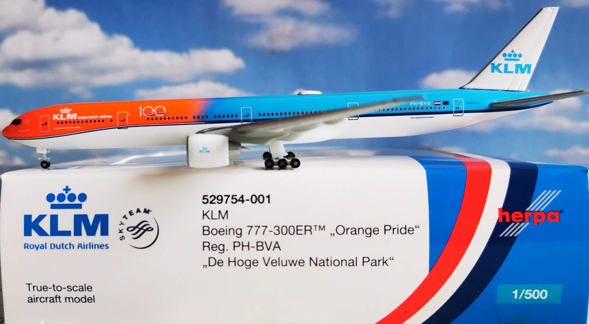 coloré Herpa Boeing 777-300ER KLM Asia 531658 