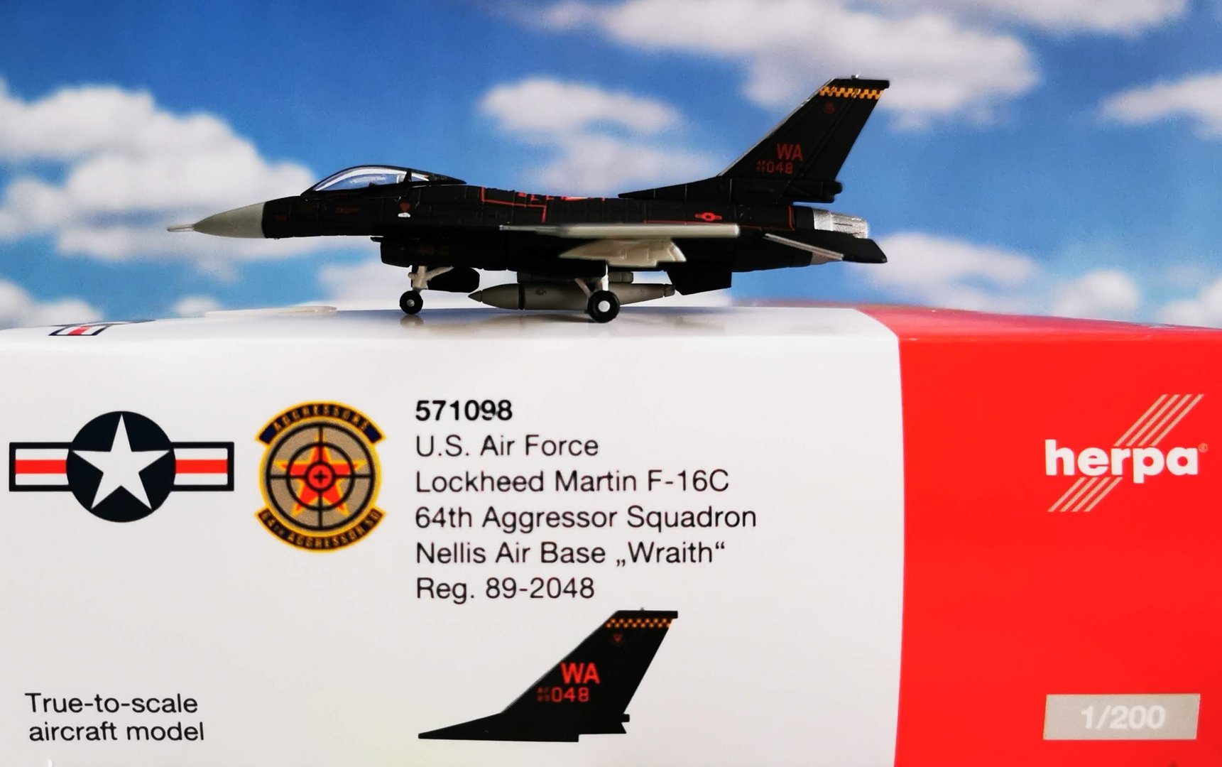 #571098 WRAITH US AF89048 LOCKHEED MARTIN F-16C 1/200 HERPA AIRCRAFT MODEL