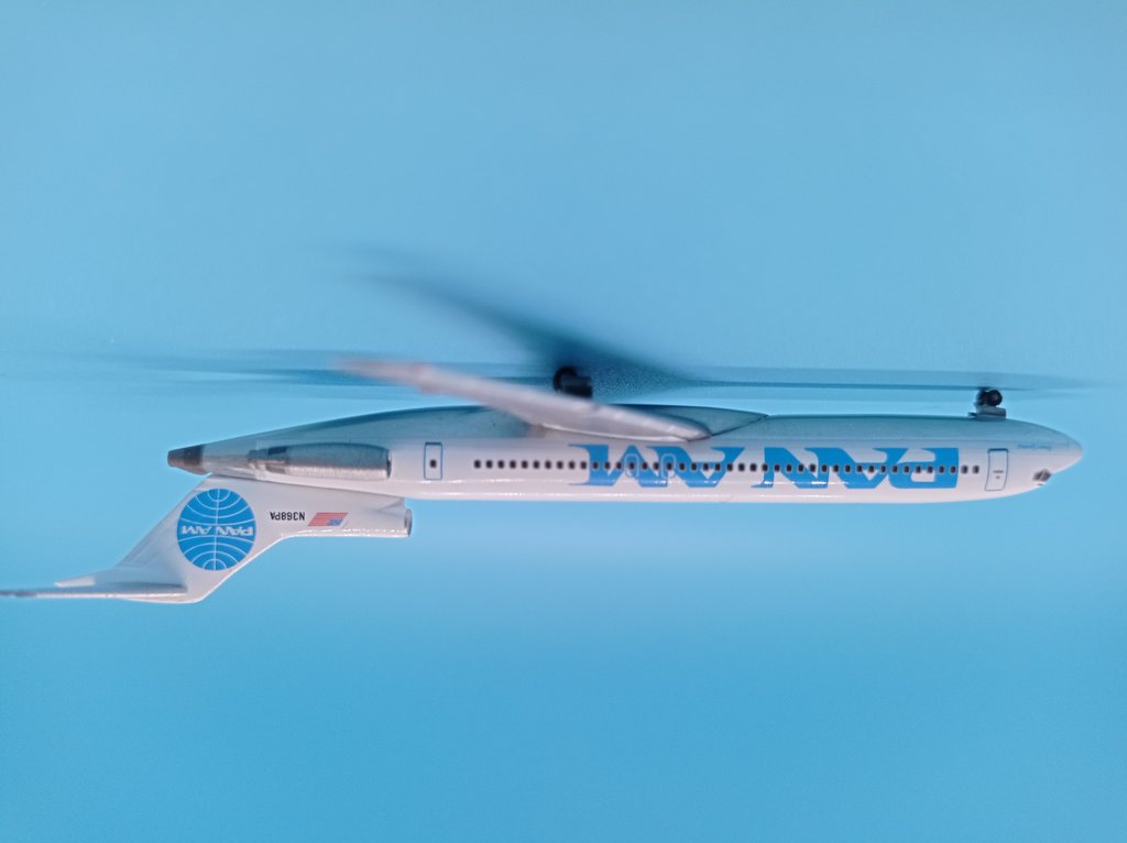 Herpa Flugzeugmodelle Maßstab 1:500 The Boeing Milestone Series Boeing 727-100 