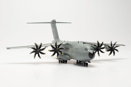 Herpa Wings 1:200 Airbus A400M Atlas French Air Force ET 4/61 Sq. Reactivation
